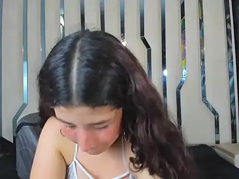 AuroraFishx69 online show from 22, 9, 2025