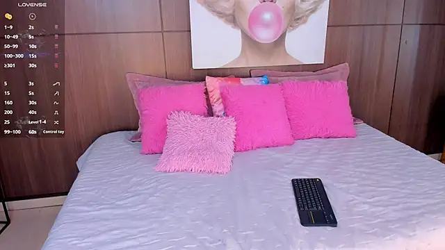 ImaniOkoye online show from 20, 12, 2025