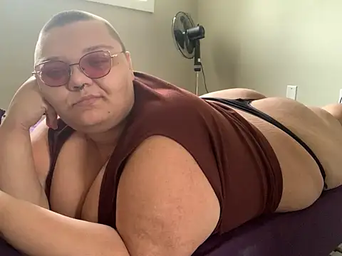 taydeebear online show from 22, 10, 2025