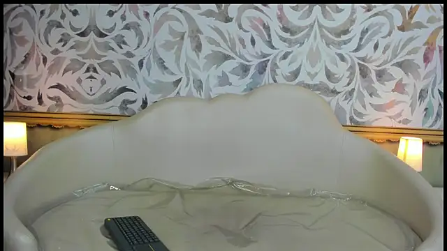 Snapshot of Ivy_rae_xxx chatting on 17, 12, 2025 Ivy rae xxx online show from 17, 12, 2025