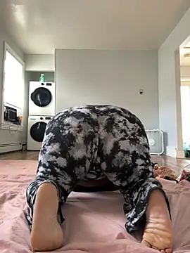 Snapshot of bunbun420247 chatting on 7, 10, 2025 bunbun420247 online show from 7, 10, 2025