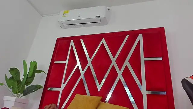 vennusasm1 online show from 5, 12, 2025