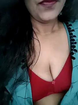 Deepa Sharma143 online show from 4, 5, 2026