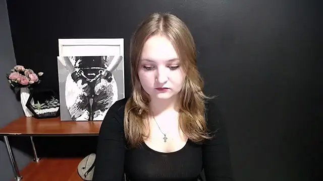 Mystic nikole online show from 25, 9, 2025