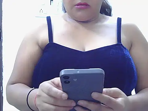 Cute Girl51 online show from 26, 9, 2025