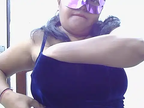 Cute Girl51 online show from 5, 10, 2025