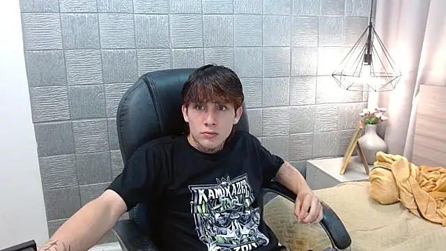 Iantwink18 online show from 19, 9, 2025