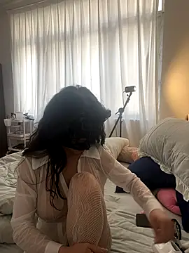 Snapshot of xiongmaobb chatting on 24, 9, 2025 xiongmaobb online show from 24, 9, 2025