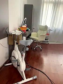 Snapshot of xiongmaobb chatting on 19, 10, 2025 xiongmaobb online show from 19, 10, 2025