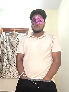 Snapshot of Family02 chatting on 16, 9, 2025 Family02 online show from 16, 9, 2025