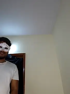 Snapshot of Family02 chatting on 22, 9, 2025 Family02 online show from 22, 9, 2025