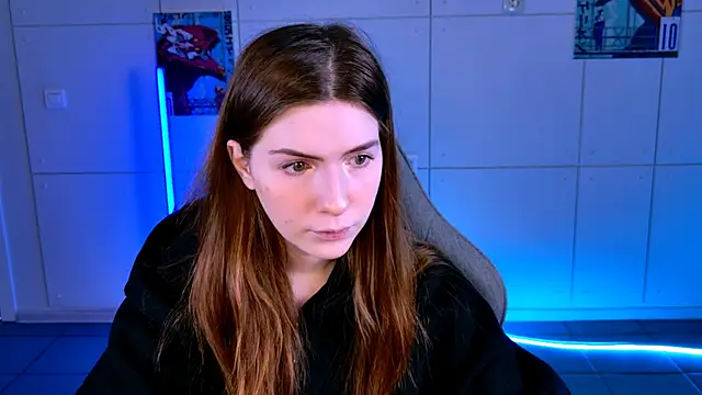 AliceCUNTach online show from 31, 10, 2025