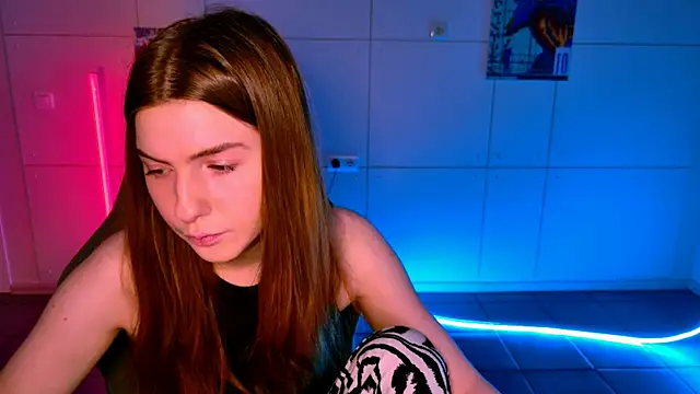 AliceCUNTach online show from 12, 11, 2025