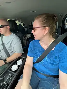 aussiepeaches online show from 22, 12, 2025