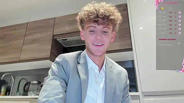 DominantAlex18 online show from 12, 2, 2026