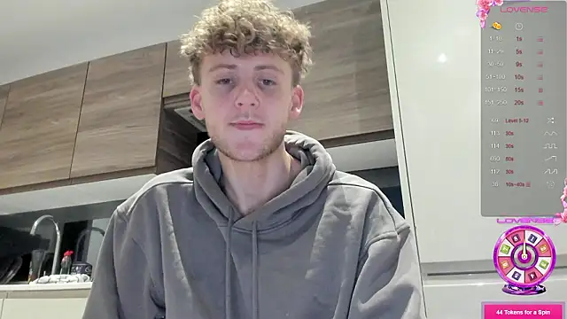 DominantAlex18 online show from 14, 3, 2026