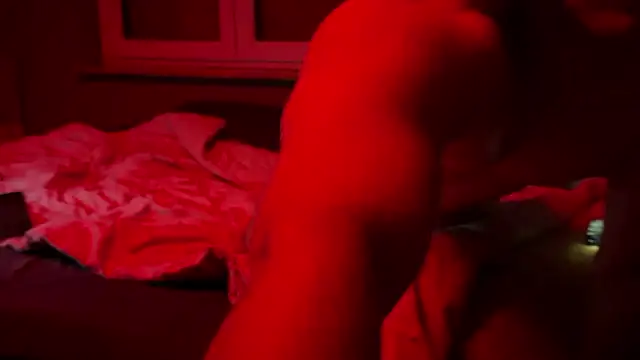 luksfuck online show from 9, 5, 2026