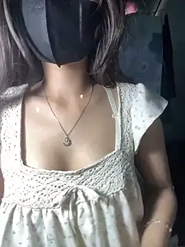 Fin-xinh18 online show from 5, 10, 2025