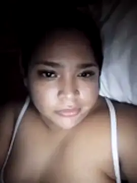 Snapshot of Angelly_ricura chatting on 6, 7, 2026 Angelly ricura online show from 6, 7, 2026