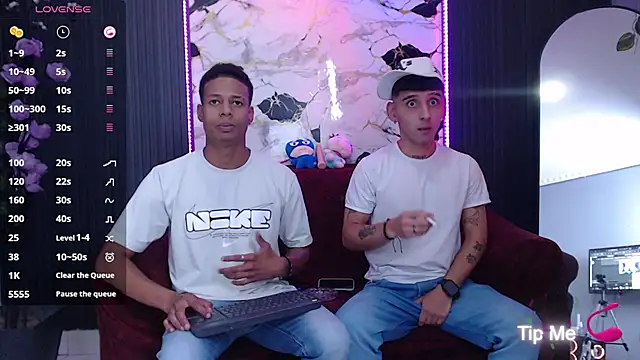 SpicyBoys X online show from 11, 10, 2025