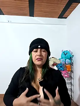 Gleon  online show from 26, 10, 2025