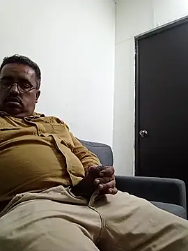 HomHot47 online show from 11, 11, 2025