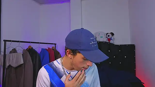 Otter Star online show from 15, 9, 2025