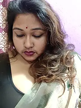 Snapshot of hotbhabhi011 chatting on 14, 1, 2026 hotbhabhi011 online show from 14, 1, 2026