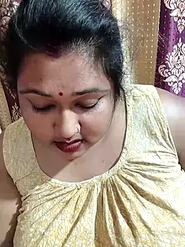 Snapshot of hotbhabhi011 chatting on 19, 2, 2026 hotbhabhi011 online show from 19, 2, 2026