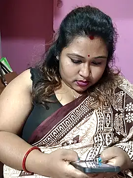 Snapshot of hotbhabhi011 chatting on 28, 2, 2026 hotbhabhi011 online show from 28, 2, 2026