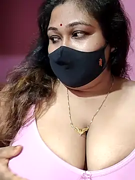 Snapshot of hotbhabhi011 chatting on 22, 6, 2026 hotbhabhi011 online show from 22, 6, 2026