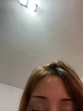 Snapshot of tunenahott chatting on 27, 6, 2026 tunenahott online show from 27, 6, 2026