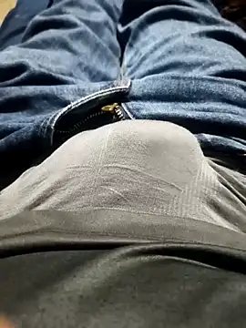 Snapshot of Aaia93 chatting on 14, 3, 2026 Aaia93 online show from 14, 3, 2026