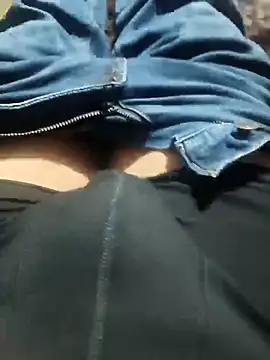 Snapshot of Aaia93 chatting on 6, 4, 2026 Aaia93 online show from 6, 4, 2026