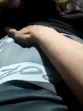 Snapshot of Aaia93 chatting on 12, 4, 2026 Aaia93 online show from 12, 4, 2026