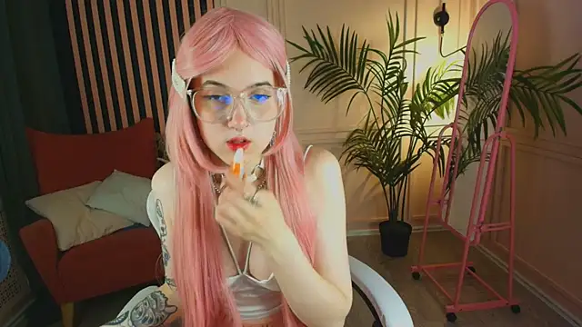 luna  light online show from 9, 9, 2025