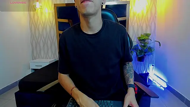 Justin Lakee online show from 10, 10, 2025