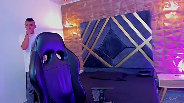 Justin Lakee online show from 24, 10, 2025