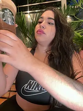 SofiaWildee online show from 19, 6, 2026