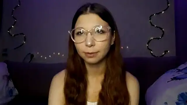 MiaamaLoveLyslt online show from 10, 9, 2025