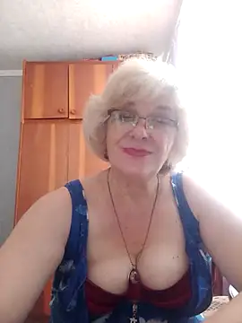 Snapshot of 52MiaLove02 chatting on 16, 5, 2026 52MiaLove02 online show from 16, 5, 2026