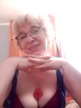 Snapshot of 52MiaLove02 chatting on 1, 6, 2026 52MiaLove02 online show from 1, 6, 2026