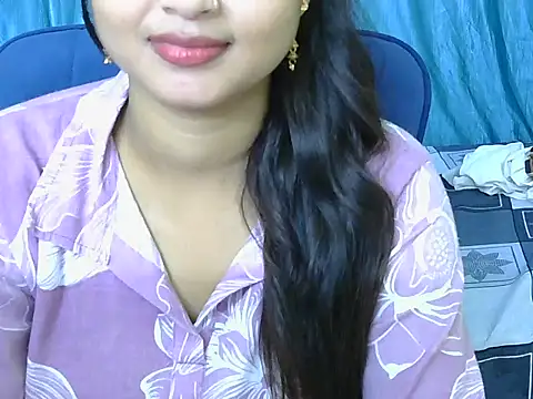 Snapshot of priya-kumari22 chatting on 23, 9, 2025 priya-kumari22 online show from 23, 9, 2025