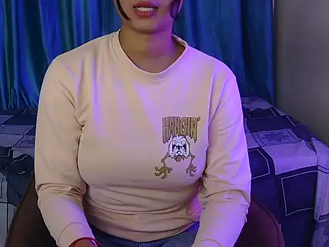 Snapshot of priya-kumari22 chatting on 30, 10, 2025 priya-kumari22 online show from 30, 10, 2025