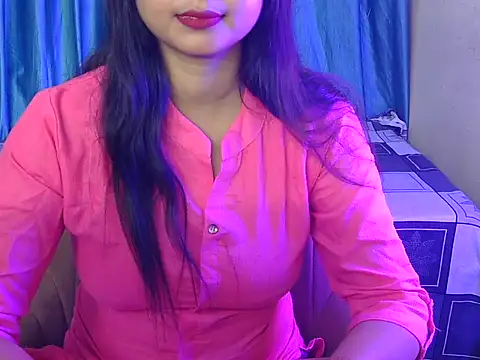 Snapshot of priya-kumari22 chatting on 6, 11, 2025 priya-kumari22 online show from 6, 11, 2025