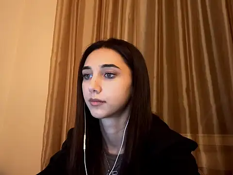 LinaMour online show from 21, 9, 2025