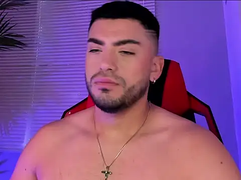 Alexander Diiaz online show from 9, 9, 2025