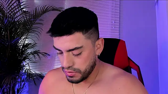 Alexander Diiaz online show from 13, 9, 2025