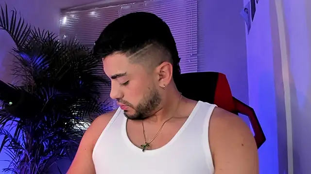 Alexander Diiaz online show from 17, 9, 2025