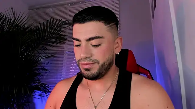 Alexander Diiaz online show from 7, 10, 2025